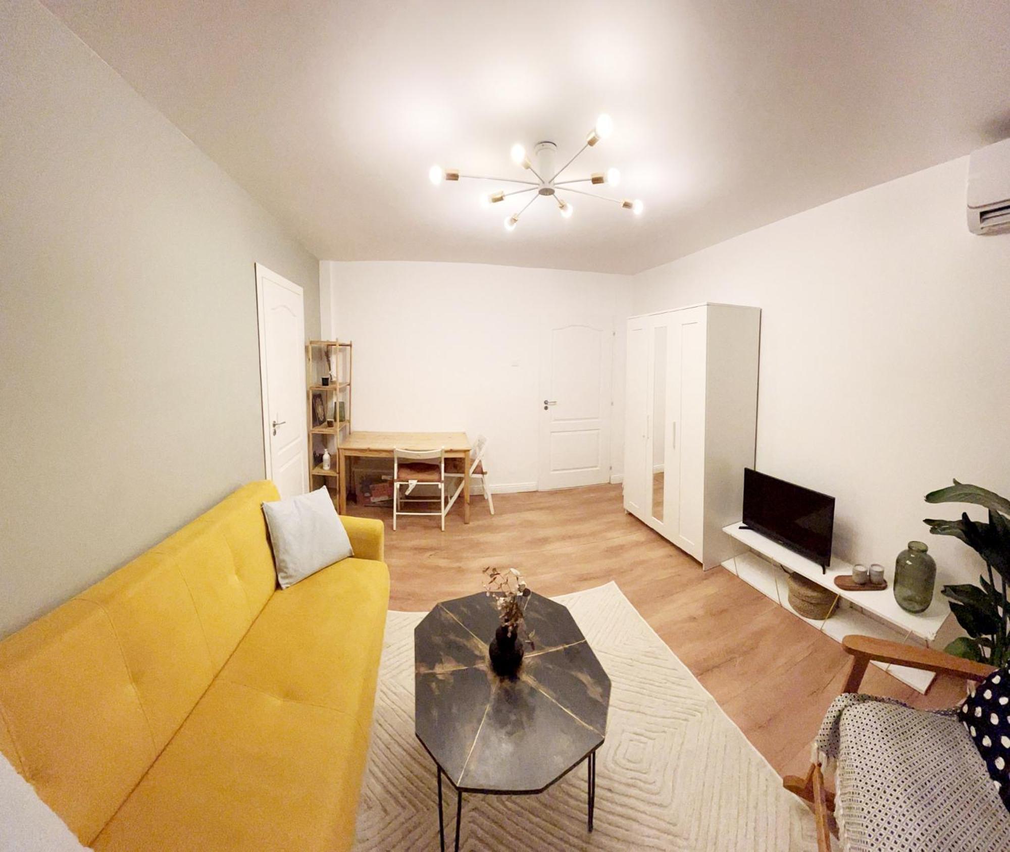 Lola'S Apartament Close To City Center بوخارست المظهر الخارجي الصورة